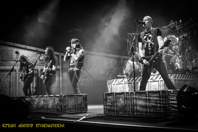 accept@komplex-18-10 accept@komplex-18-10