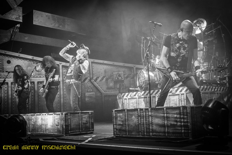 accept@komplex-18-9 accept@komplex-18-9