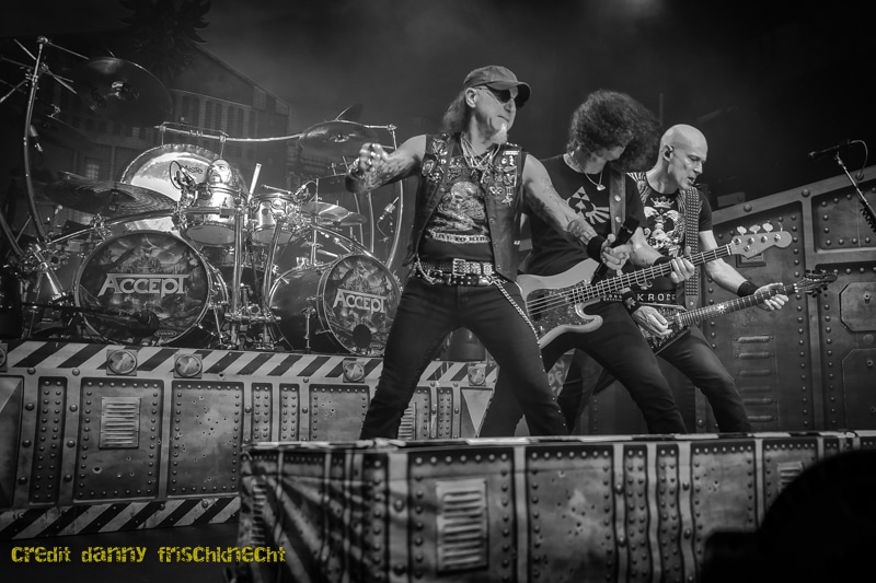 accept@komplex-18-21 accept@komplex-18-21