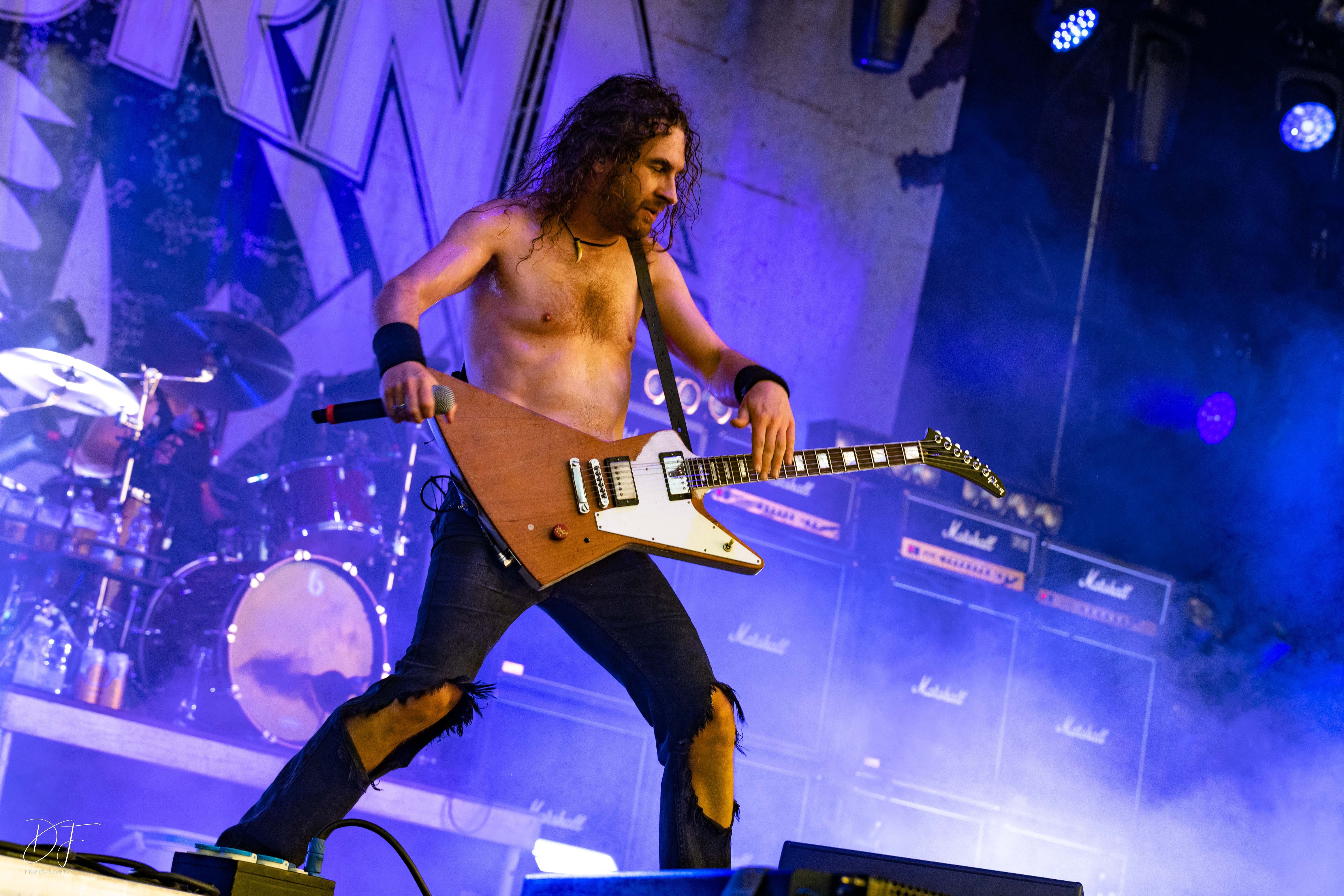 airbourne@rockthering22-6