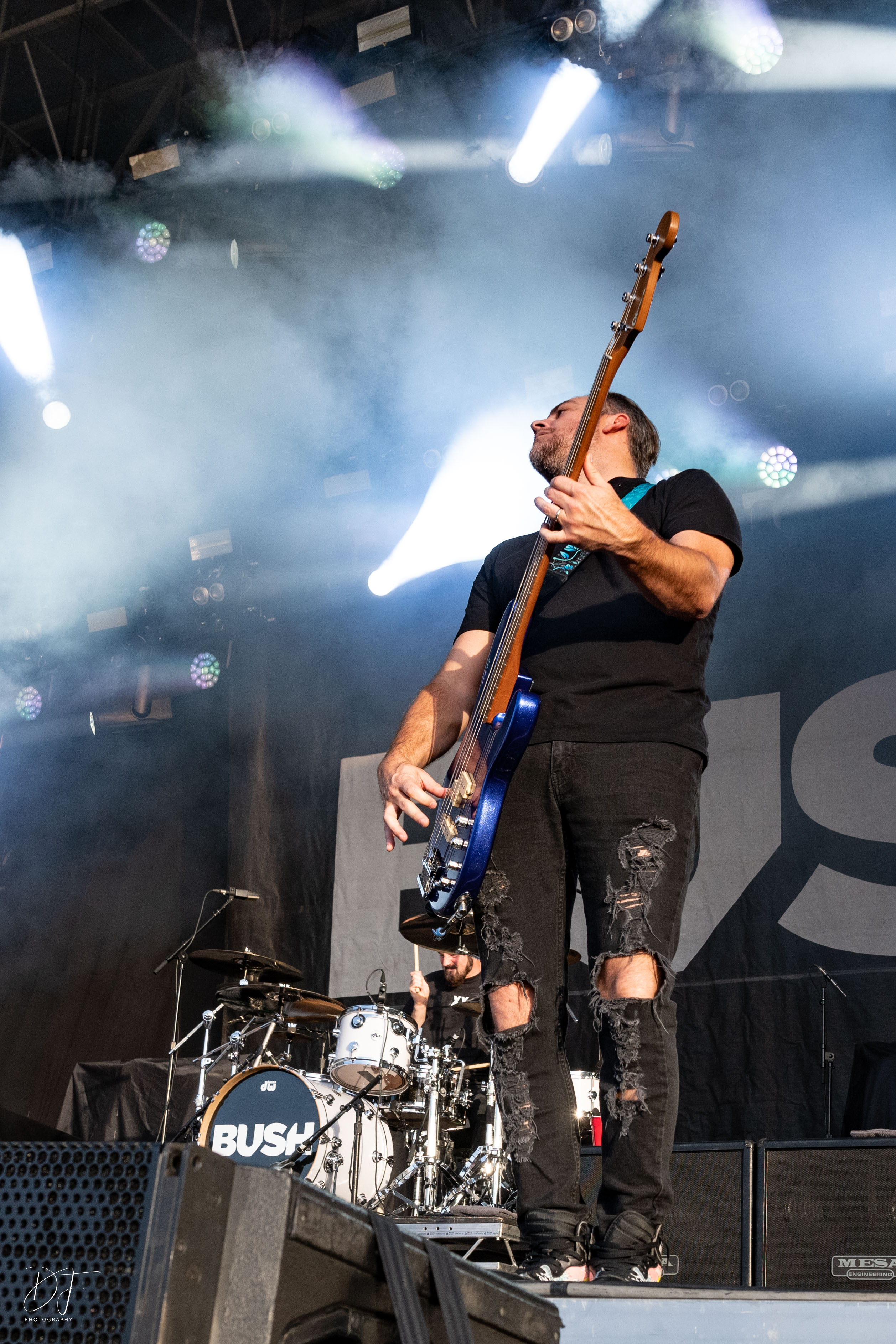 bush@rockthering22-17 bush@rockthering22-17