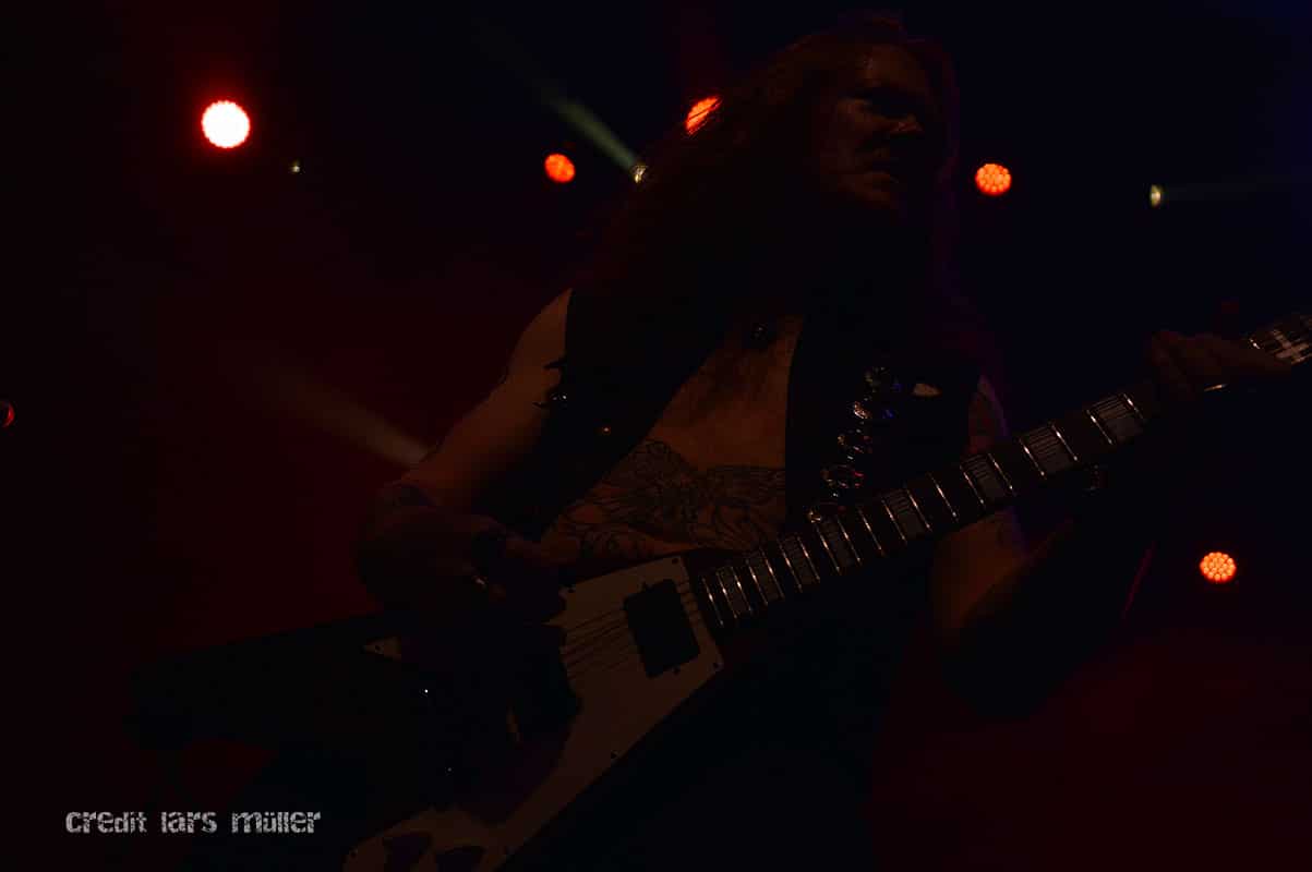 desecrator@samsunghall-1710 desecrator@samsunghall-1710