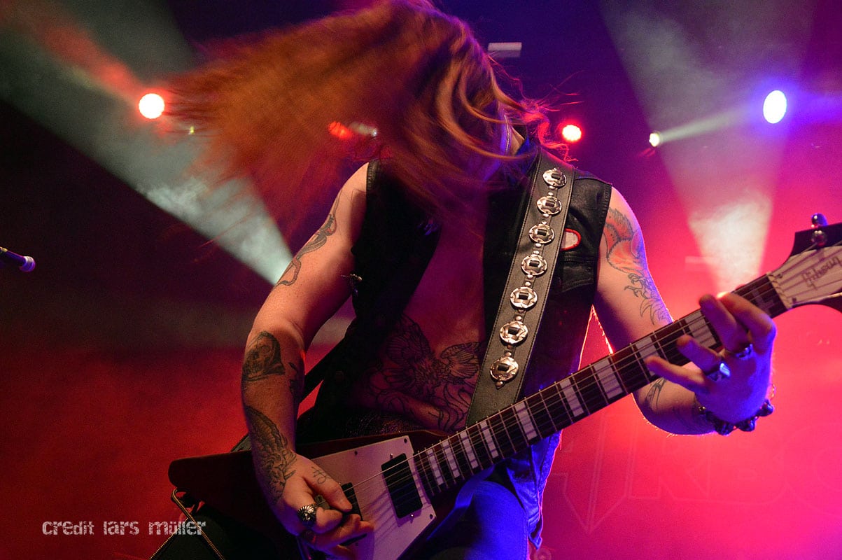 desecrator@samsunghall-1711 desecrator@samsunghall-1711