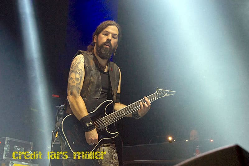 equilibrium@elu-1710 equilibrium@elu-1710