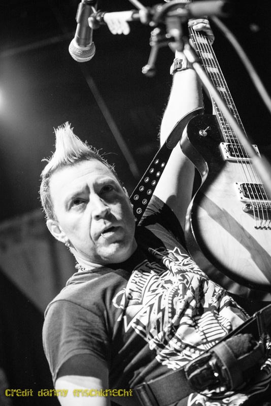 fozzy@volkshaus-18 fozzy@volkshaus-18