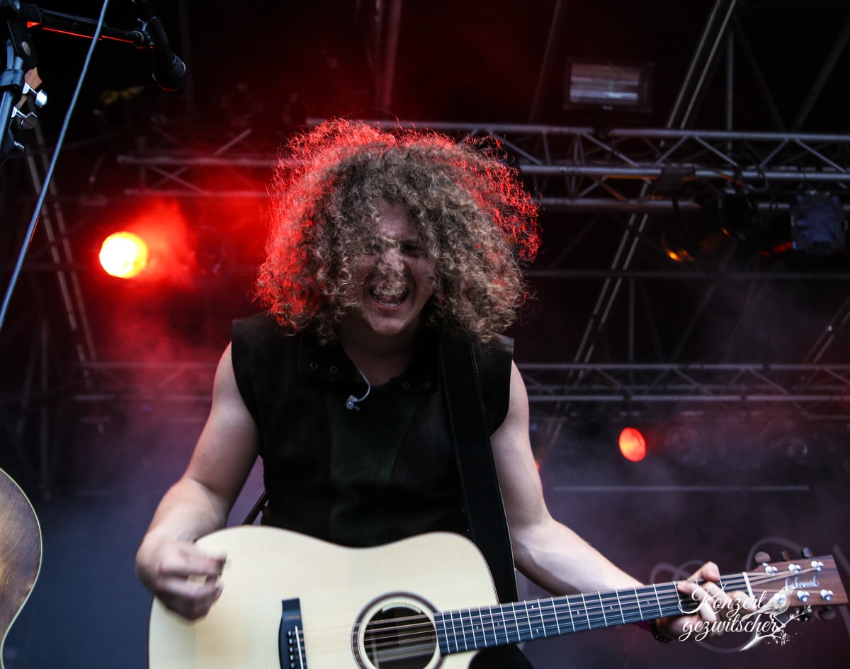 Fuchsteufelswild (13 von 32) Fuchsteufelswild (13 von 32)