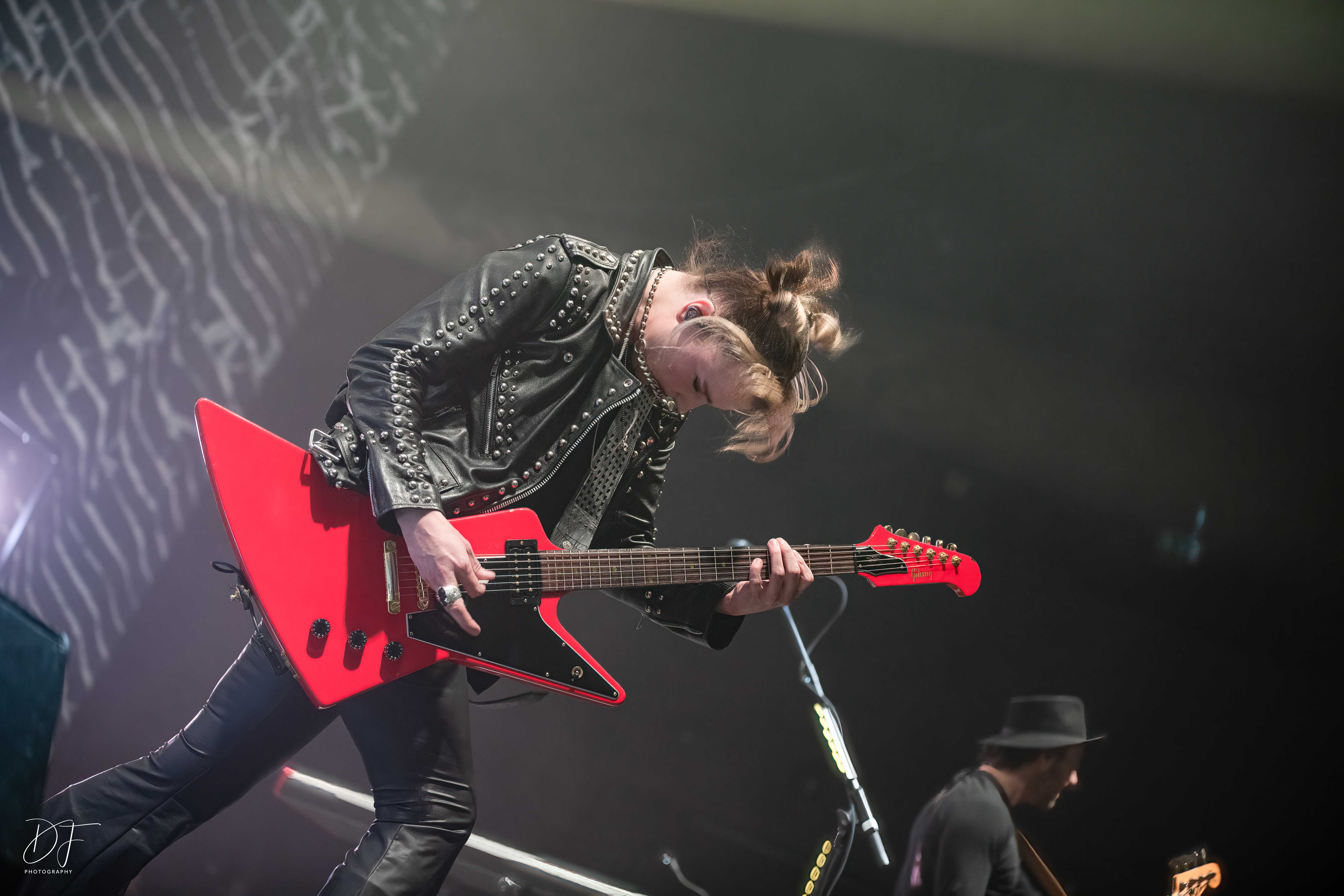 halestorm@thehall22-11 halestorm@thehall22-11