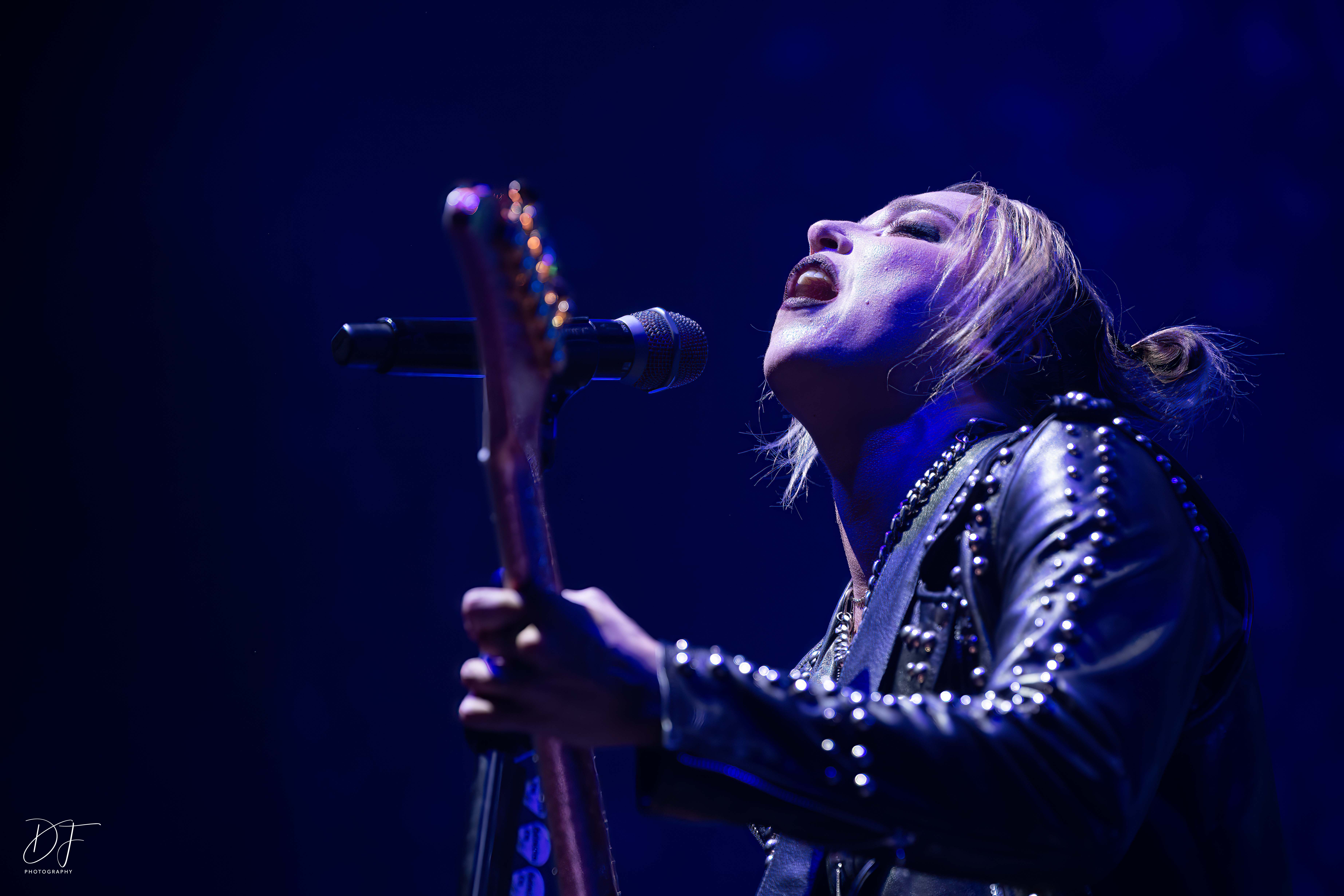 halestorm@thehall22-20 halestorm@thehall22-20