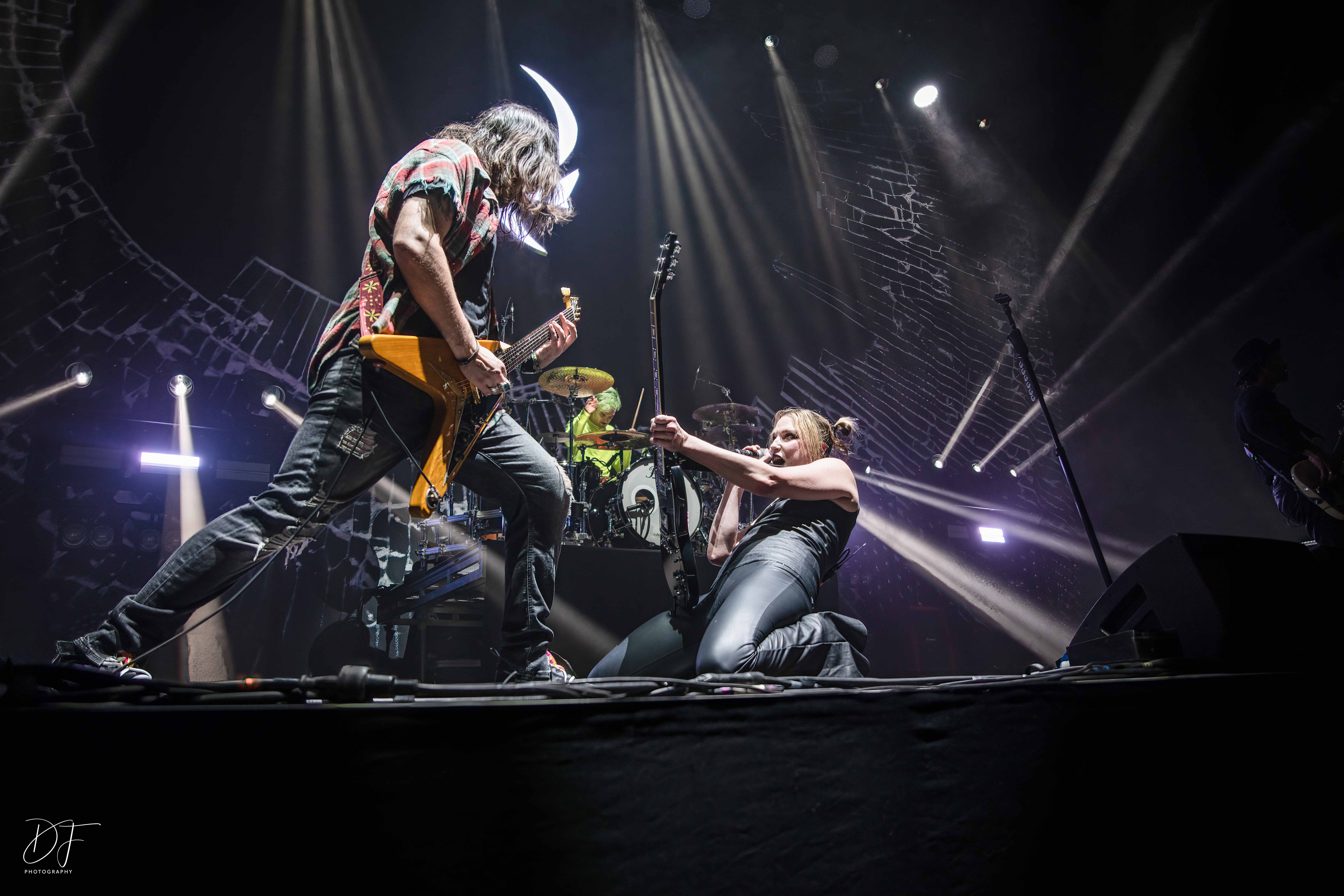 halestorm@thehall22-25 halestorm@thehall22-25