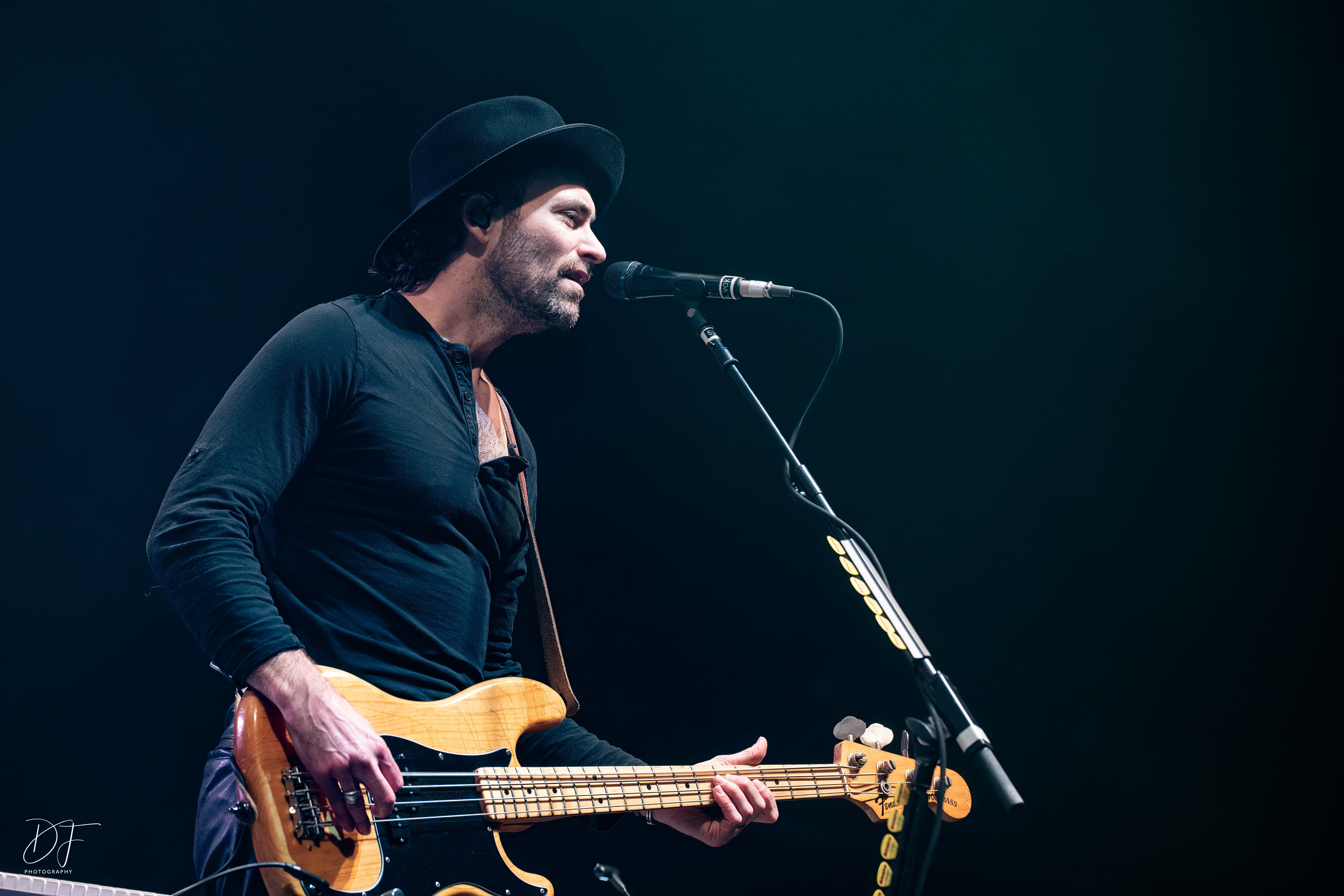 halestorm@thehall22-7 halestorm@thehall22-7