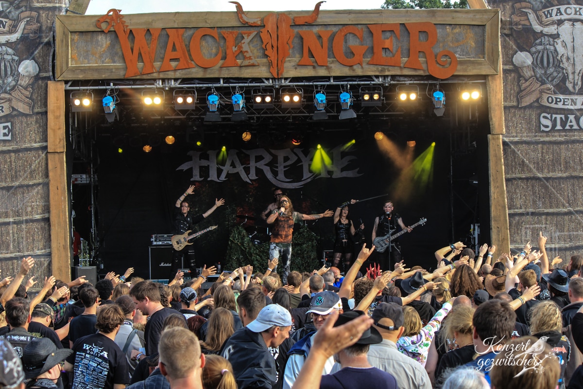 Harpyie (2 von 26) Harpyie (2 von 26)