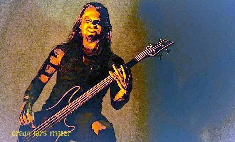 inthismoment@z7-1808 inthismoment@z7-1808