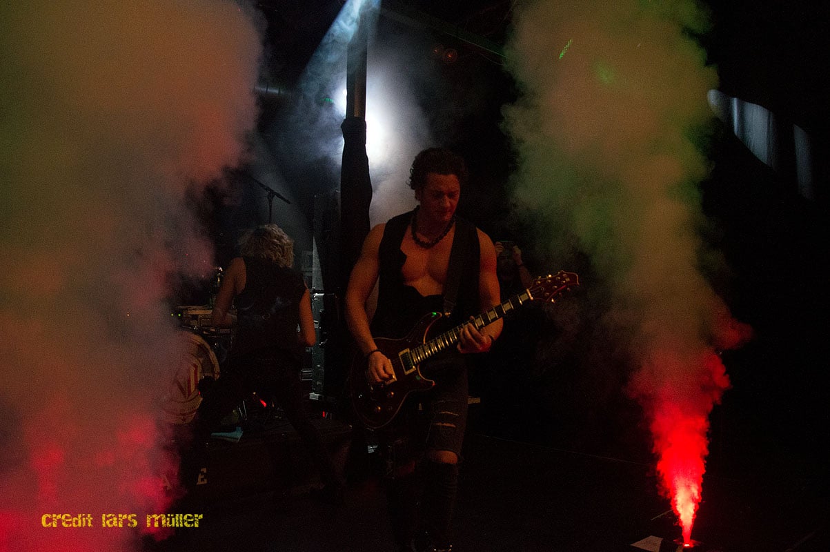 kissindynamite@hof-1709 kissindynamite@hof-1709