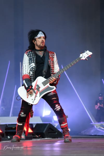 moetleycruee@stockhornarena23-23 moetleycruee@stockhornarena23-23