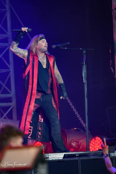 moetleycruee@stockhornarena23-8 moetleycruee@stockhornarena23-8