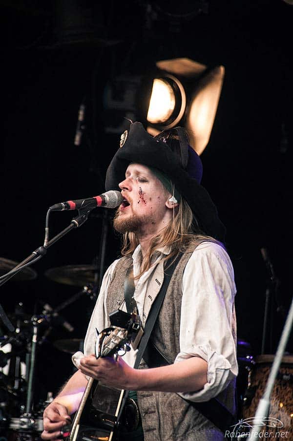 Mr.-Hurley-&-Die-Pulveraffen02 Mr.-Hurley-&-Die-Pulveraffen02