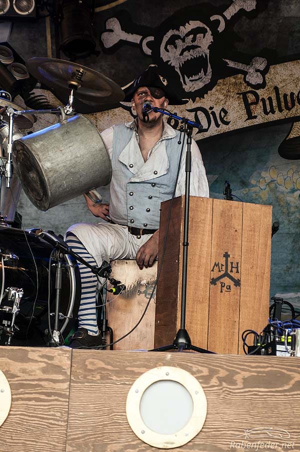 Mr.-Hurley-&-Die-Pulveraffen05 Mr.-Hurley-&-Die-Pulveraffen05