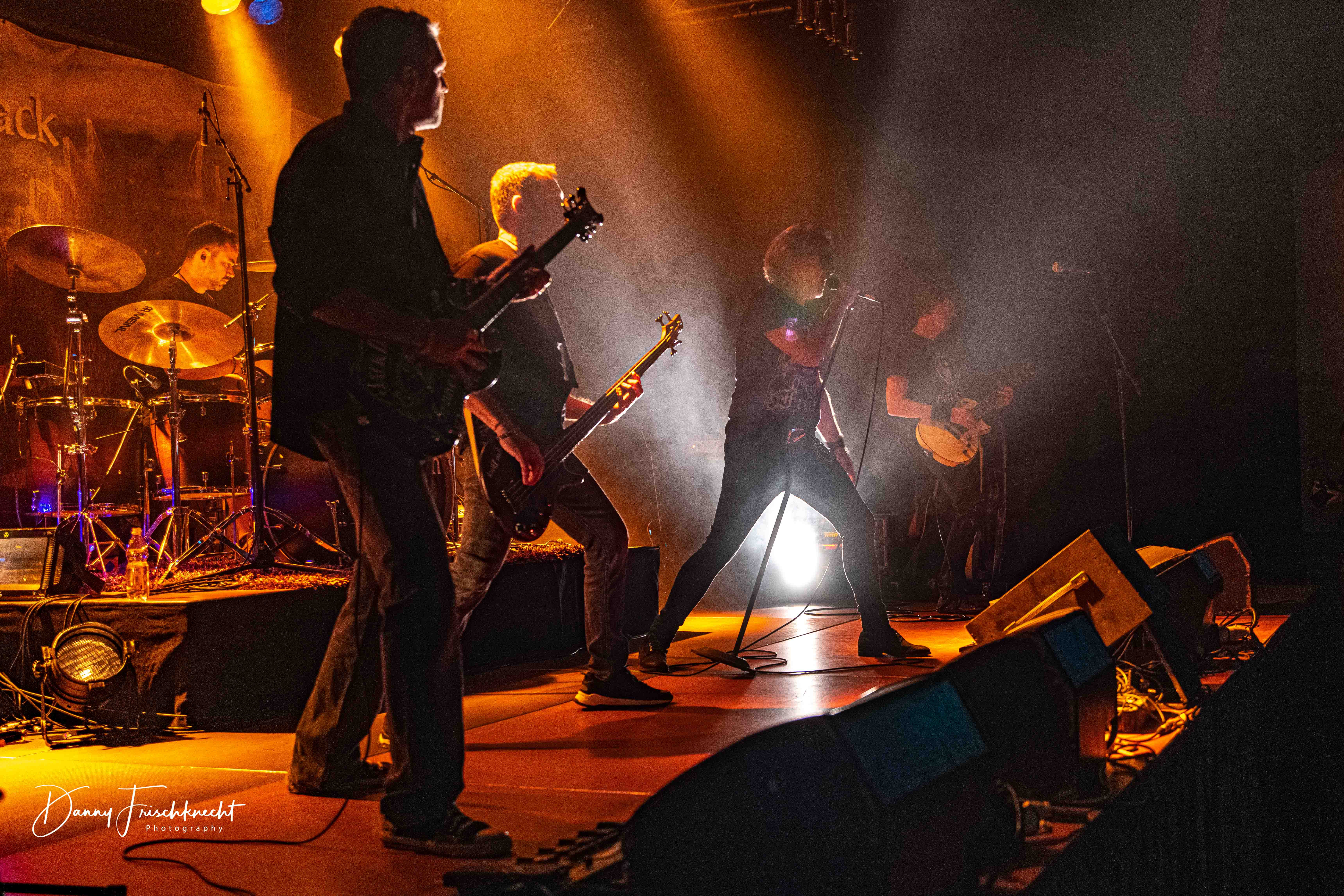 obsidian-black@rockintown22-19 obsidian-black@rockintown22-19