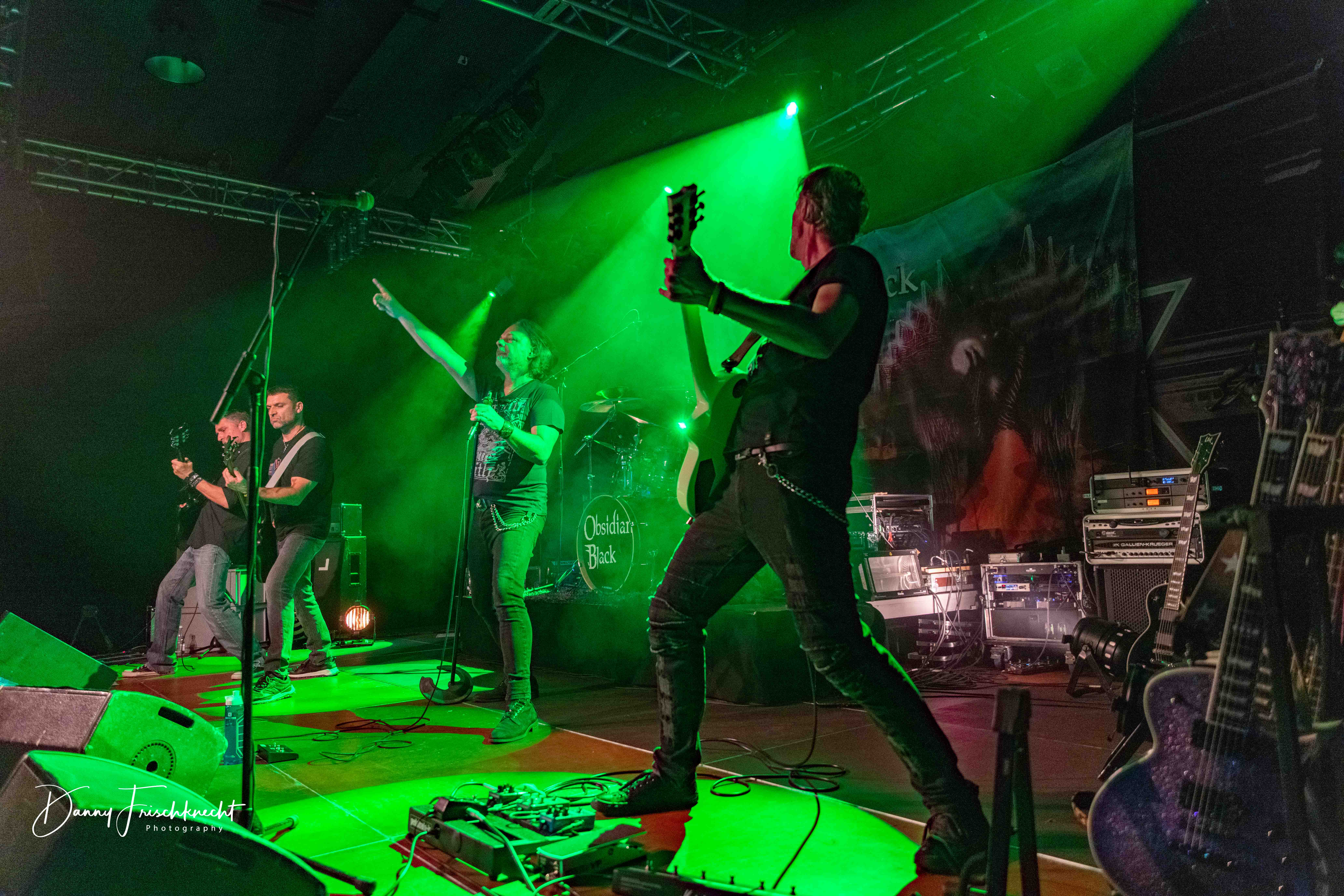 obsidian-black@rockintown22-24 obsidian-black@rockintown22-24