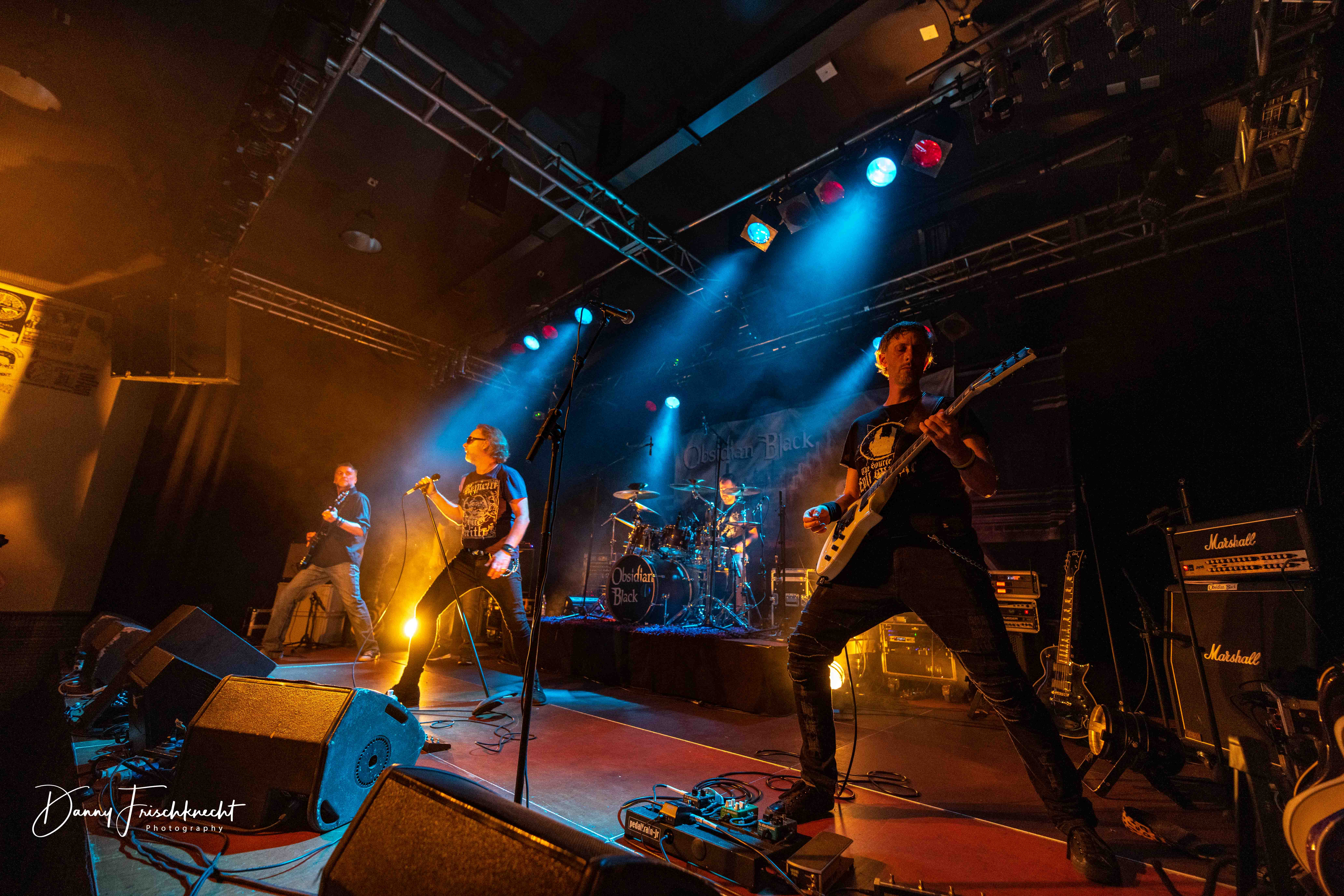 obsidian-black@rockintown22-29 obsidian-black@rockintown22-29