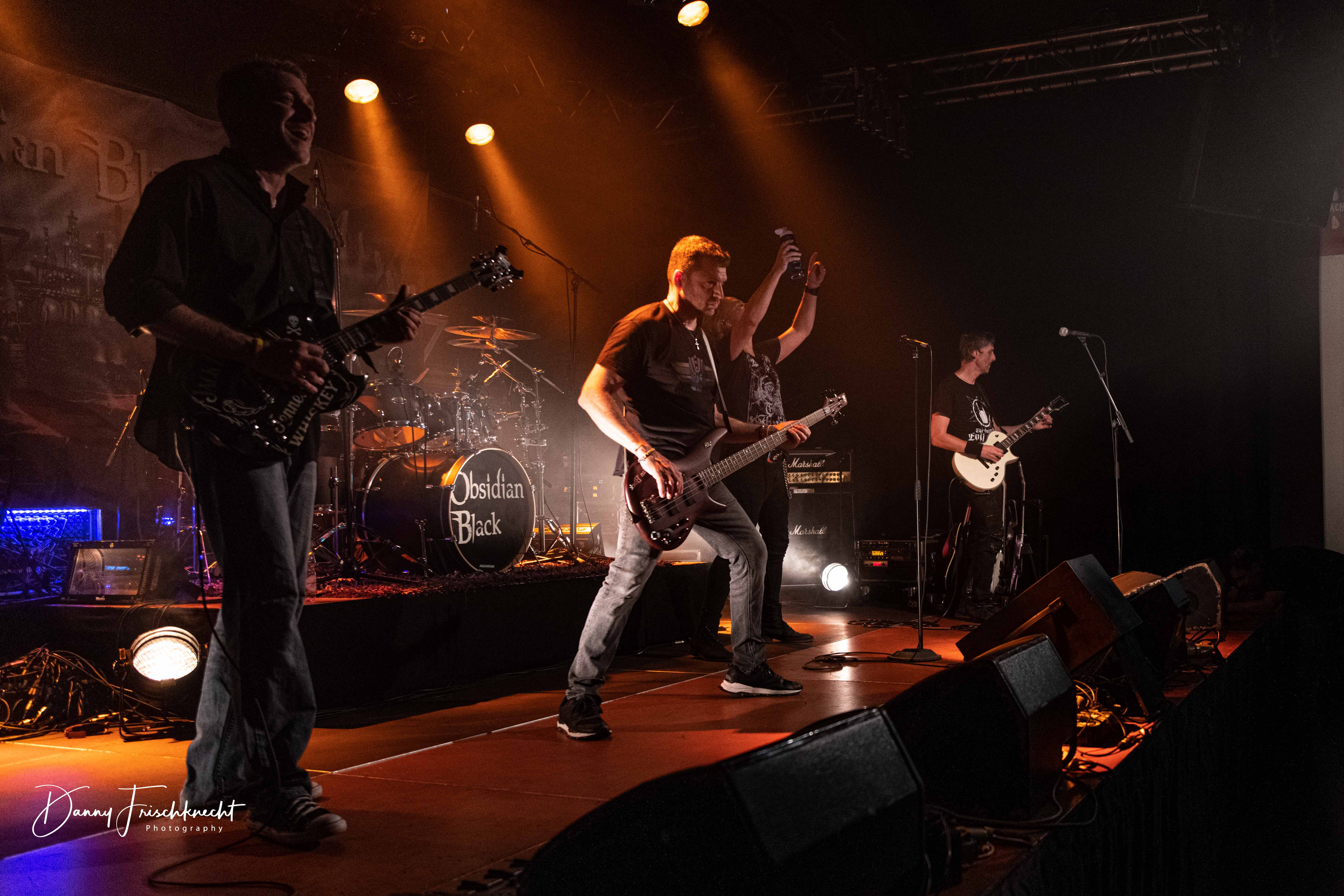 obsidian-black@rockintown22-35 obsidian-black@rockintown22-35