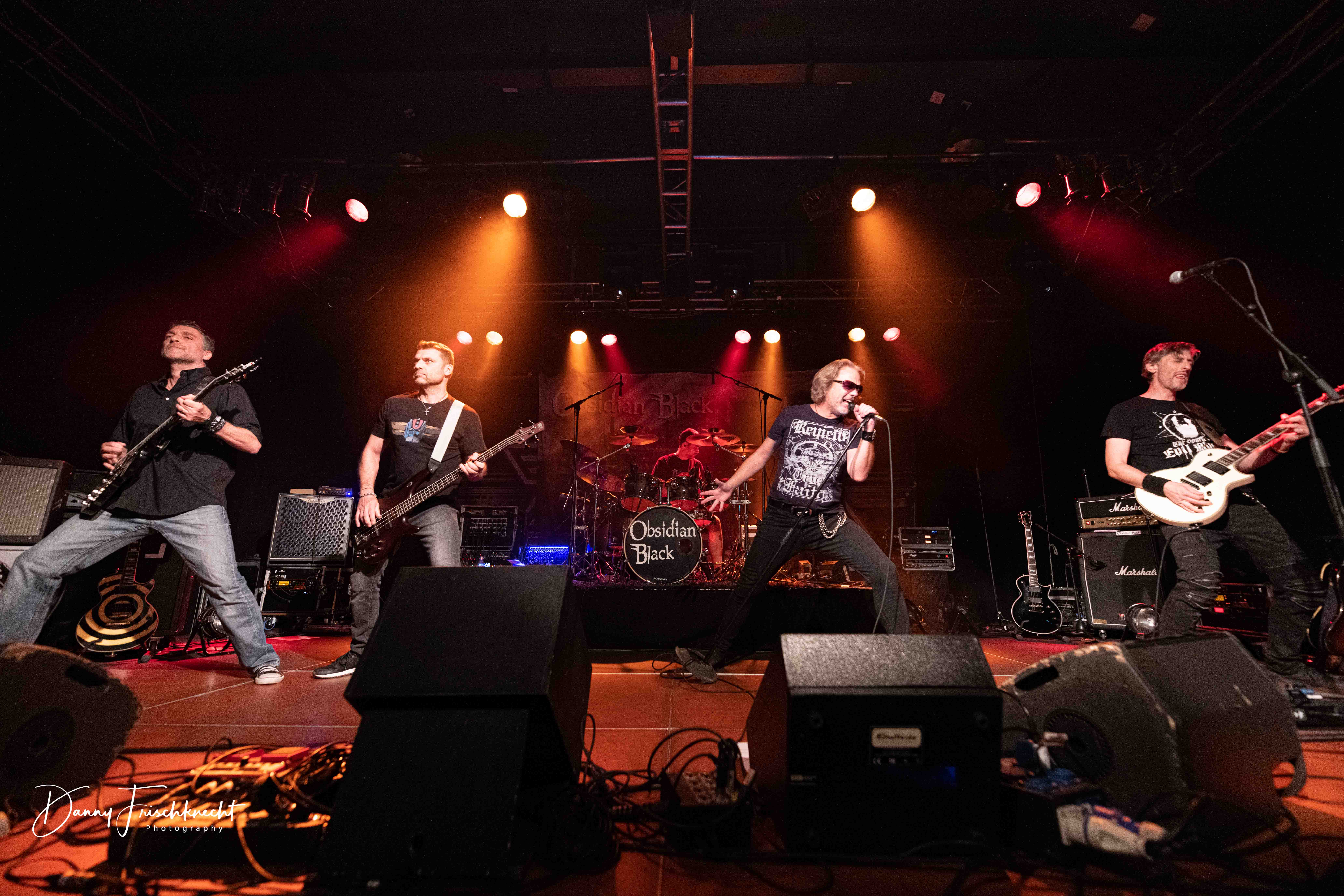 obsidian-black@rockintown22-9 obsidian-black@rockintown22-9