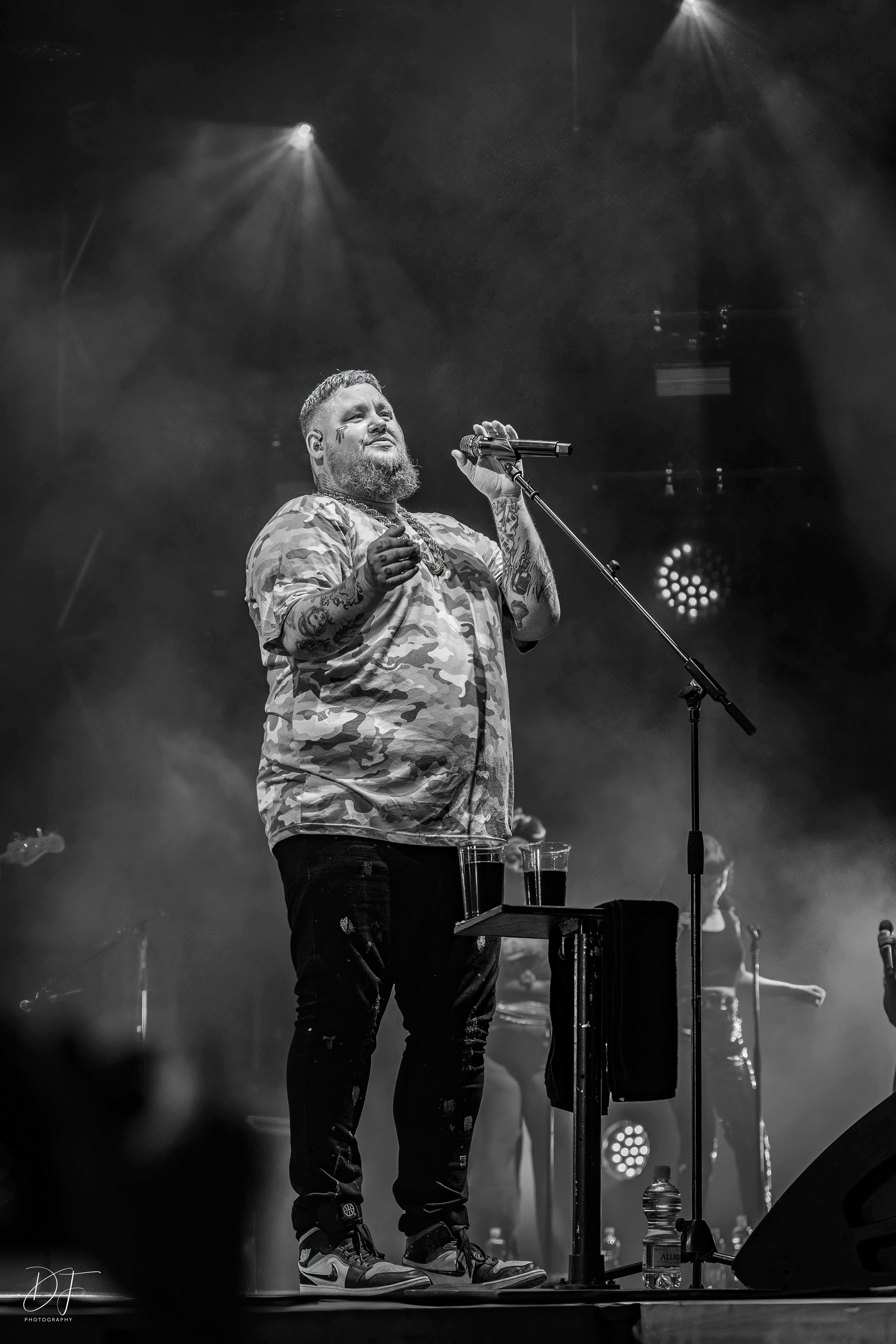 ragnboneman@starsintown22-27 ragnboneman@starsintown22-27