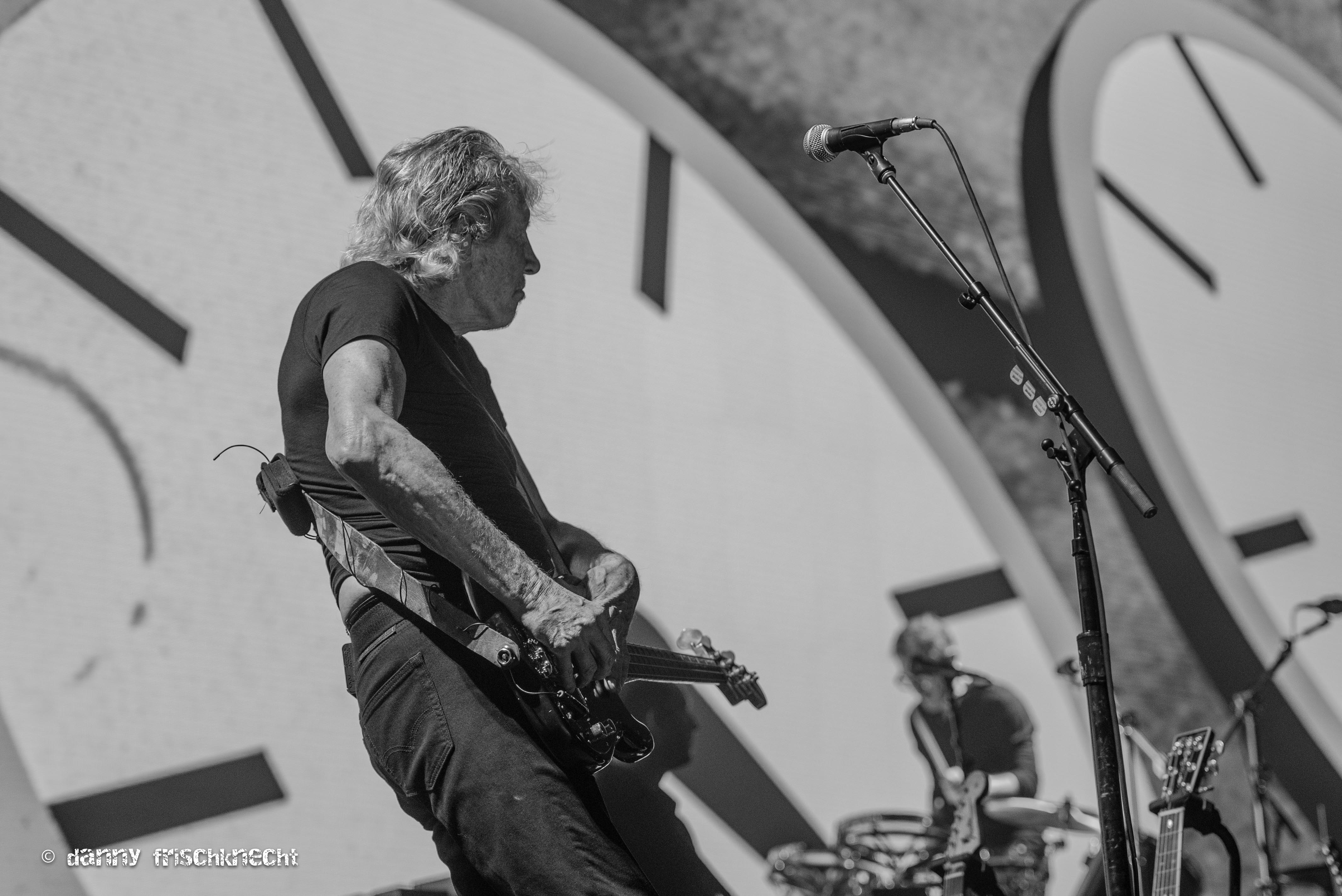 roger waters @ hallenstadion-18-7 roger waters @ hallenstadion-18-7