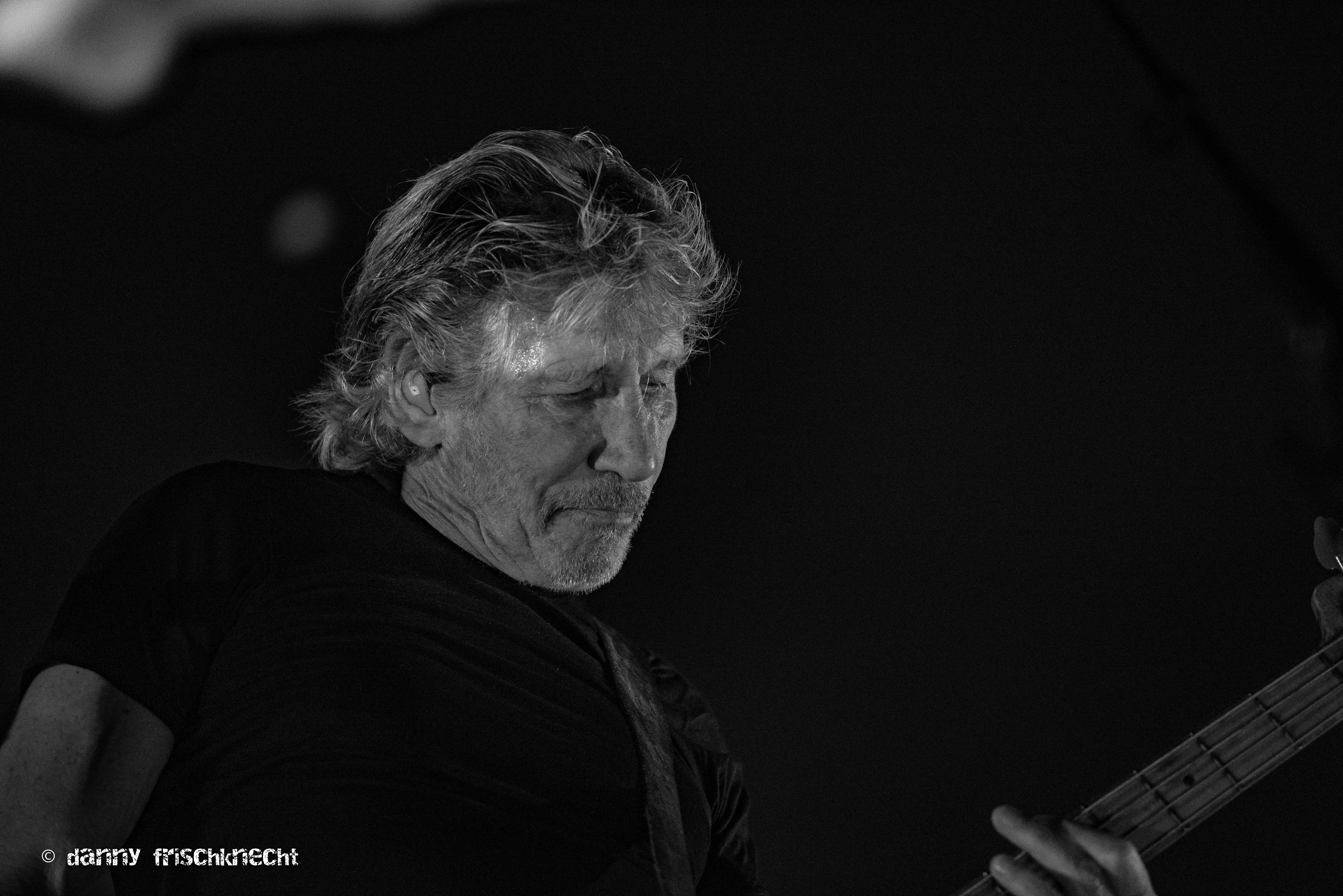 roger waters @ hallenstadion-18-17 roger waters @ hallenstadion-18-17