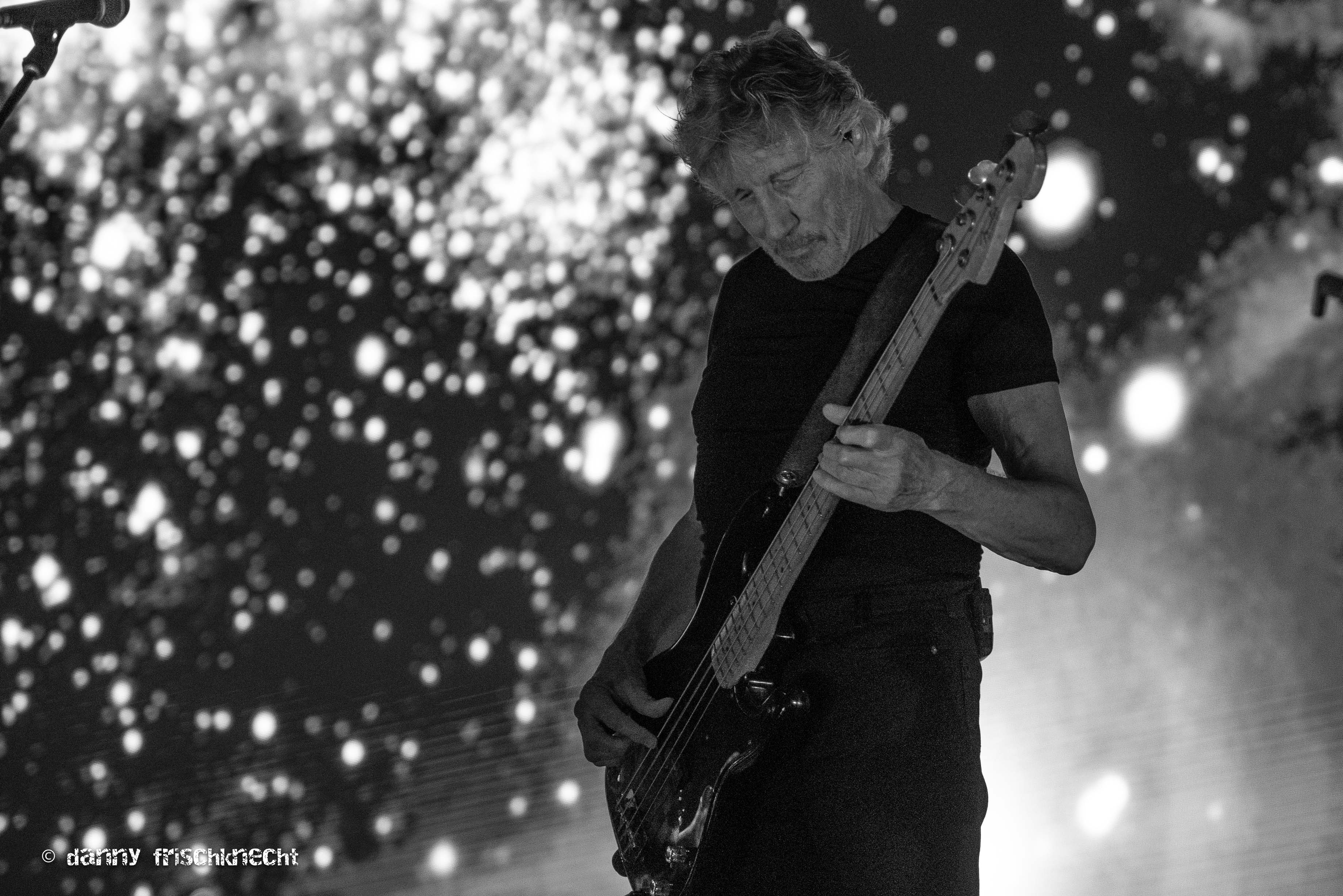 roger waters @ hallenstadion-18-19 roger waters @ hallenstadion-18-19