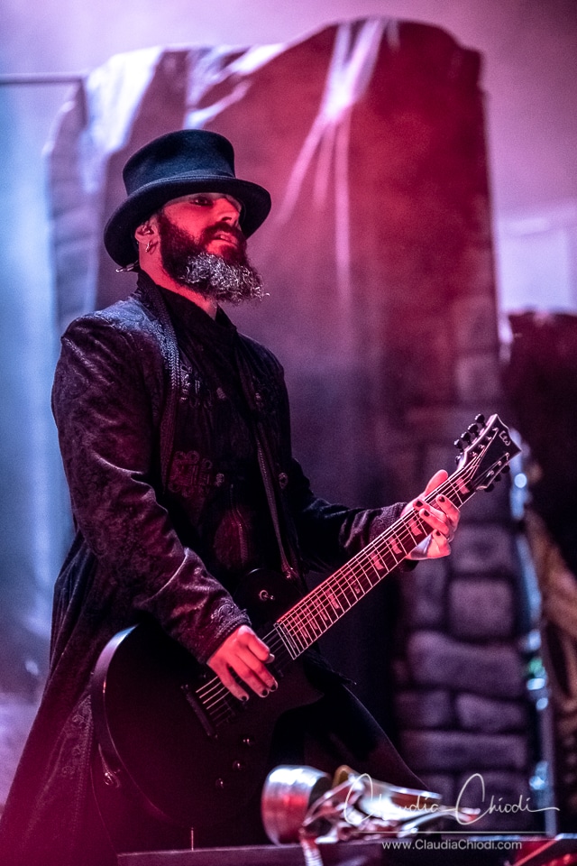 201811123-Silver_Dust-Claudia_Chiodi-5 201811123-Silver_Dust-Claudia_Chiodi-5