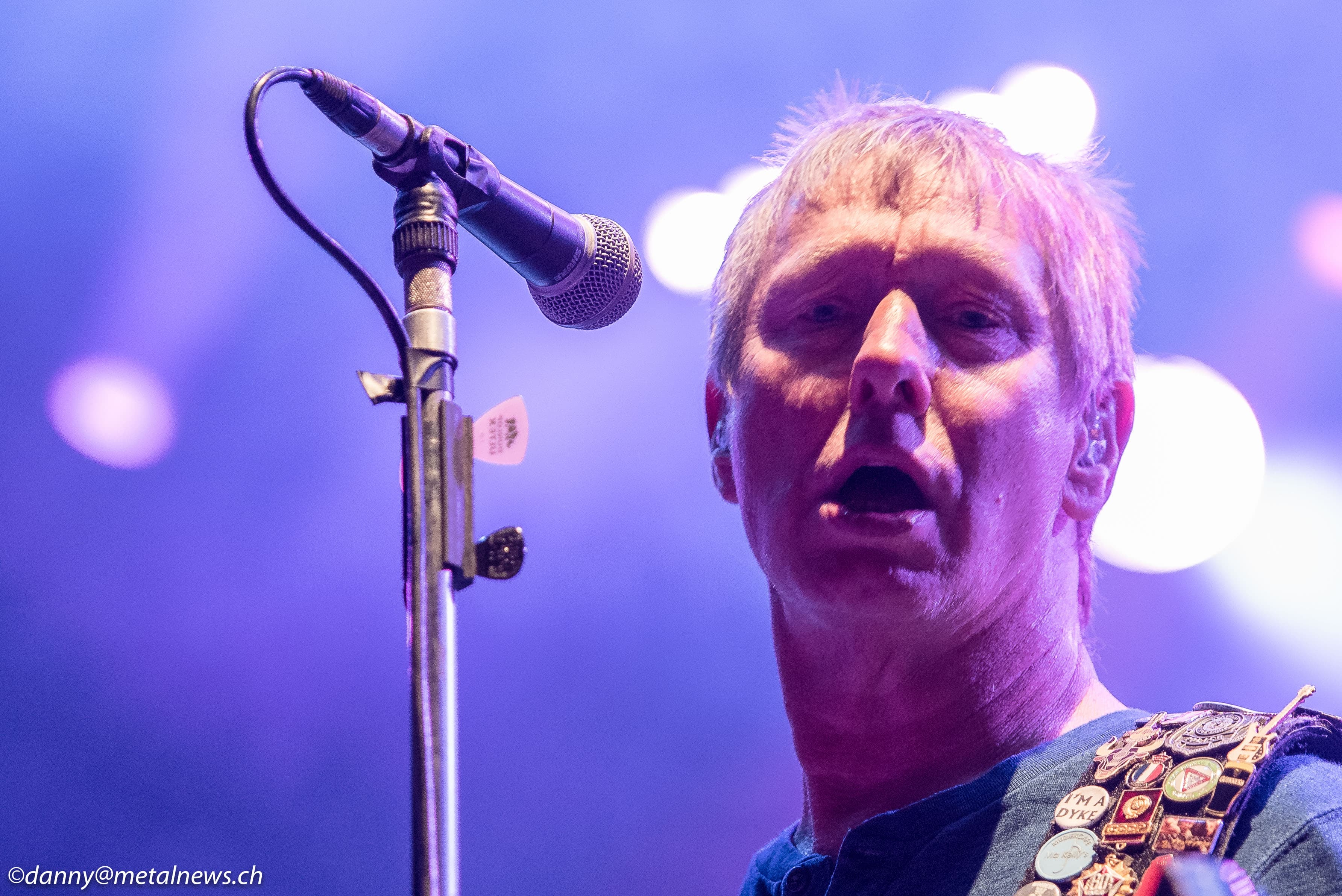 status quo@starsintown-12 status quo@starsintown-12