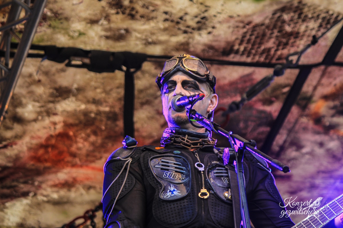 Sub Dub Micromachine (14 von 14) Sub Dub Micromachine (14 von 14)