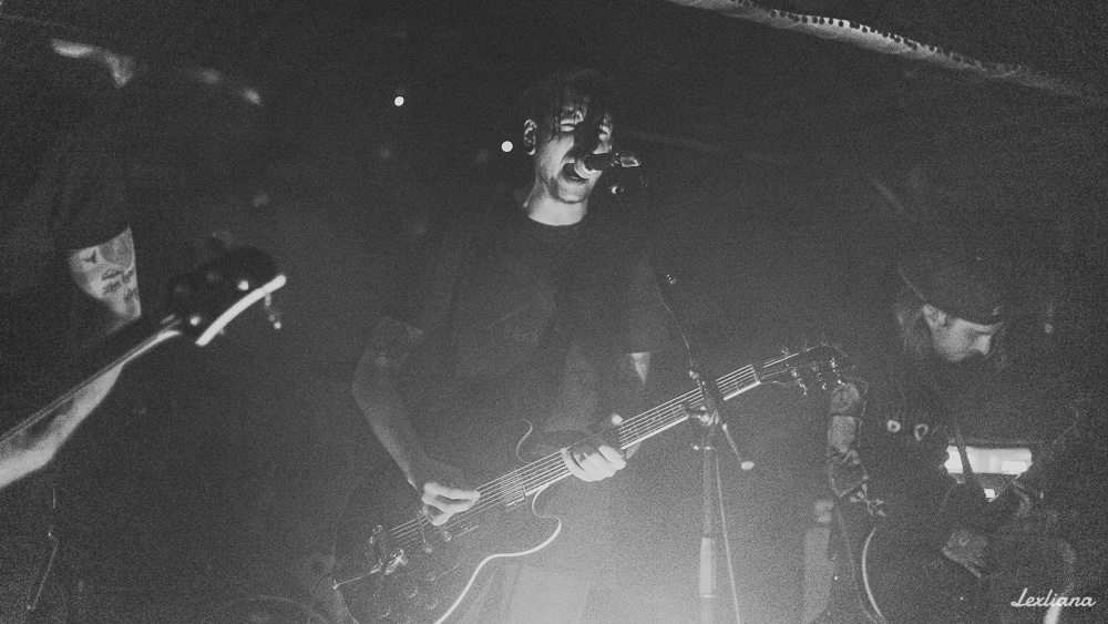 AR_Tripsitter_17 AR_Tripsitter_17