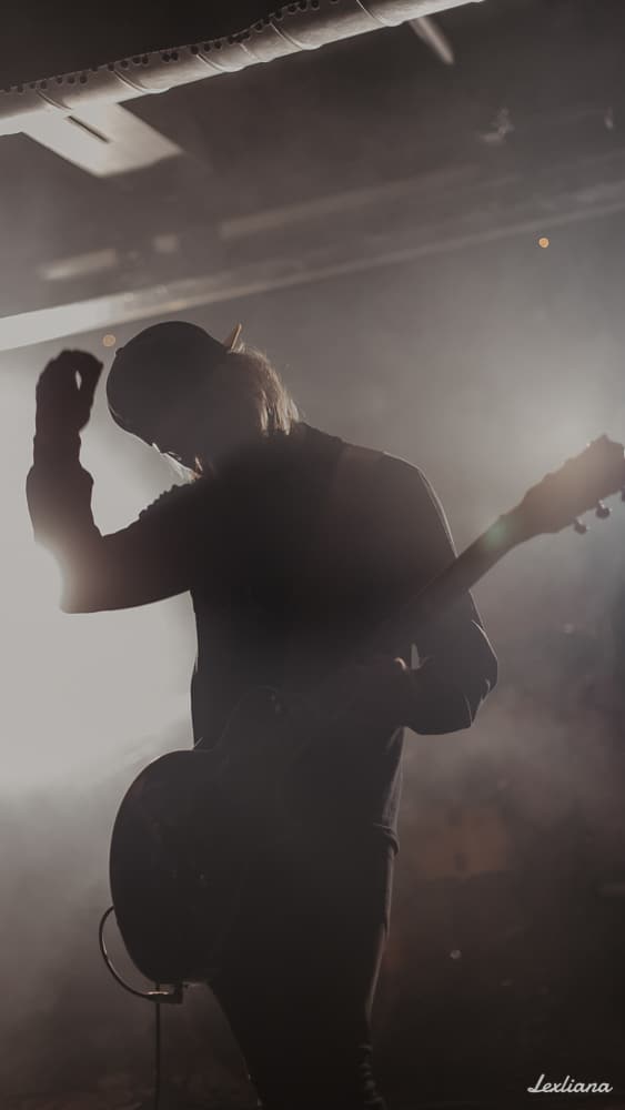 AR_Tripsitter_22 AR_Tripsitter_22