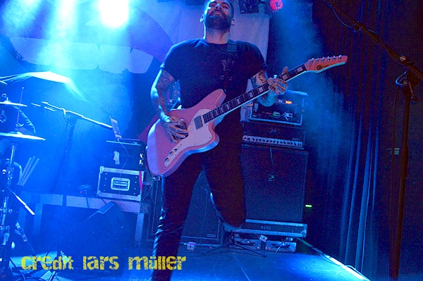 worldalive@dynamo1806 worldalive@dynamo1806