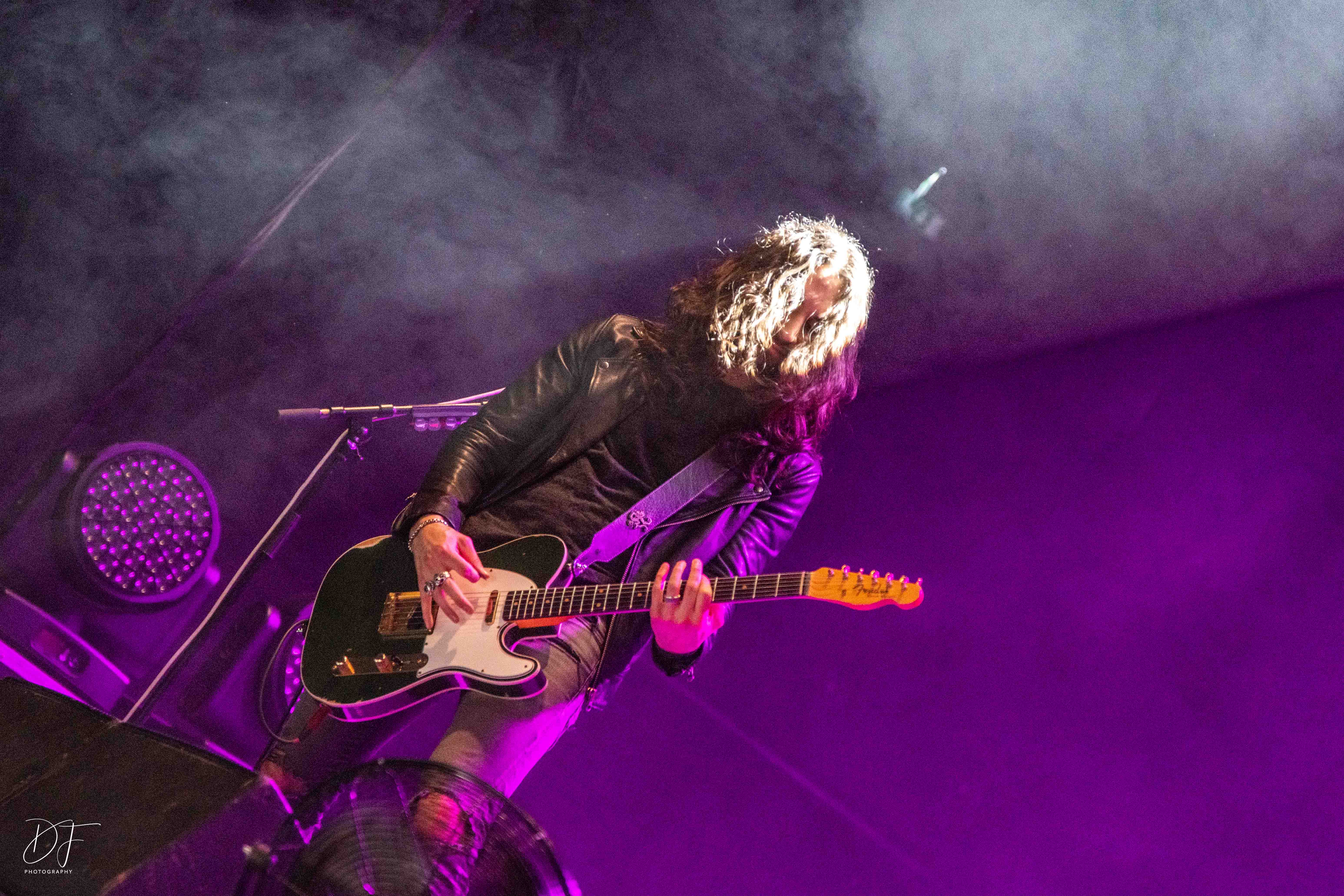 wvhmamoth@hallenstadion22-11 wvhmamoth@hallenstadion22-11