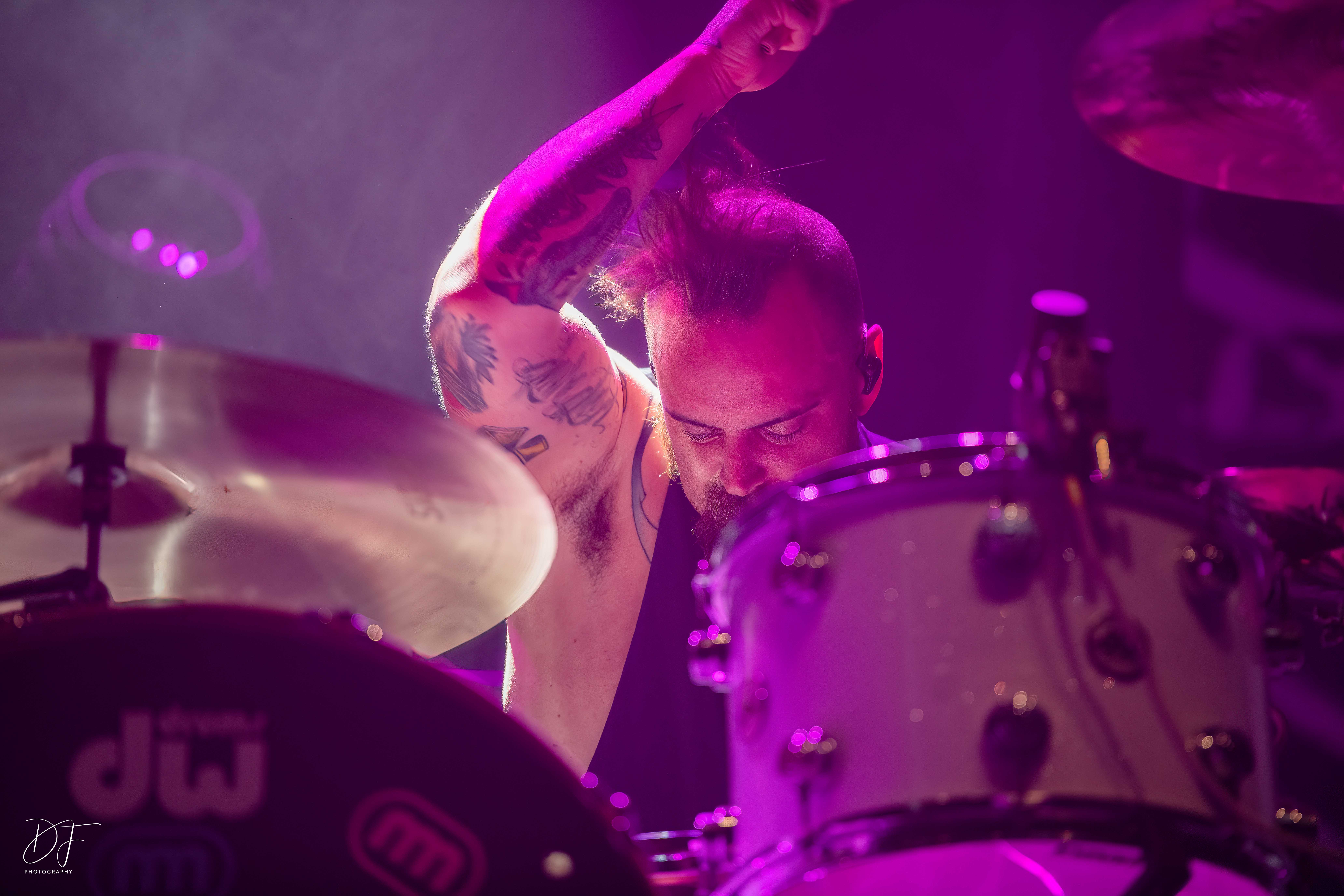 wvhmamoth@hallenstadion22-9 wvhmamoth@hallenstadion22-9