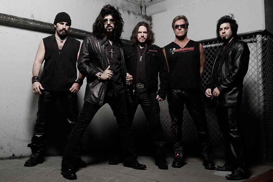 LEATHERWOLF announce new live album ‚Unchained‘ and 2013 tour dates