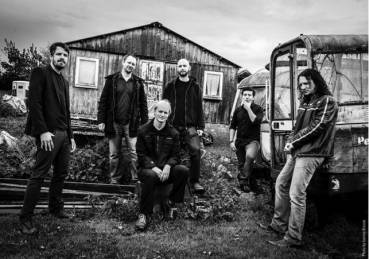 HAKEN –   verÃ¶ffentlichen Video zu â€˜Cockroach Kingâ€™