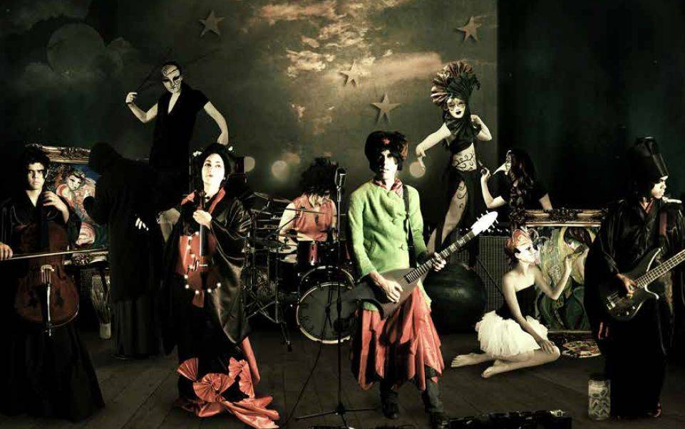 red paintings – kÃ¼nstlre gesucht!