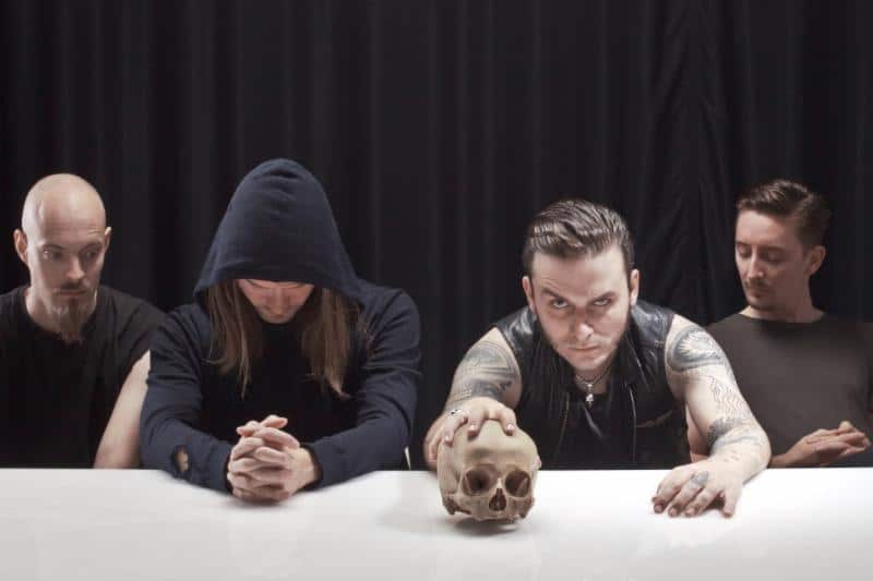 BEASTMILK – Video „Death Reflects Us“