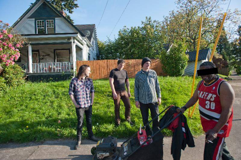 HONDURAN – „Yawnmower“