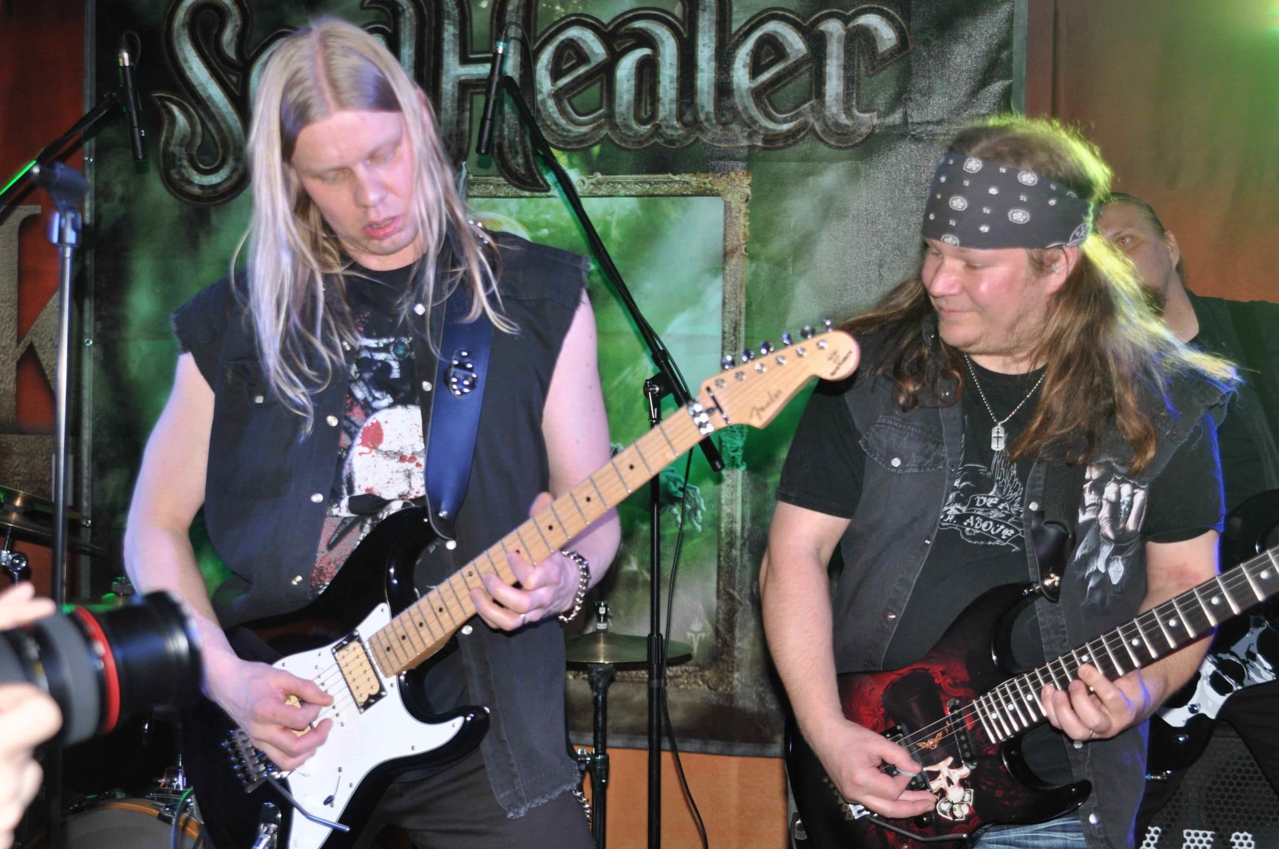 SoulHealer – `Smoke & Mirrors‘ Video verÃ¶ffentlicht