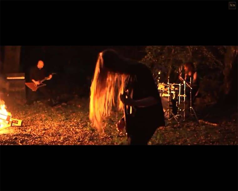 CODE release a music video for „Glimlight Tourist“