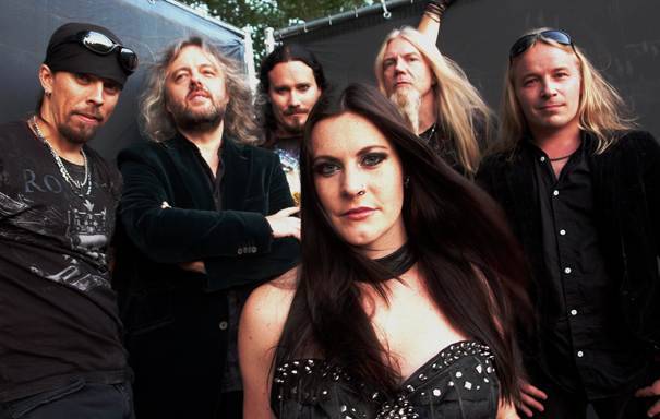 NIGHTWISH – Â»Showtime, StorytimeÂ« erobert die globalen Charts im Sturm
