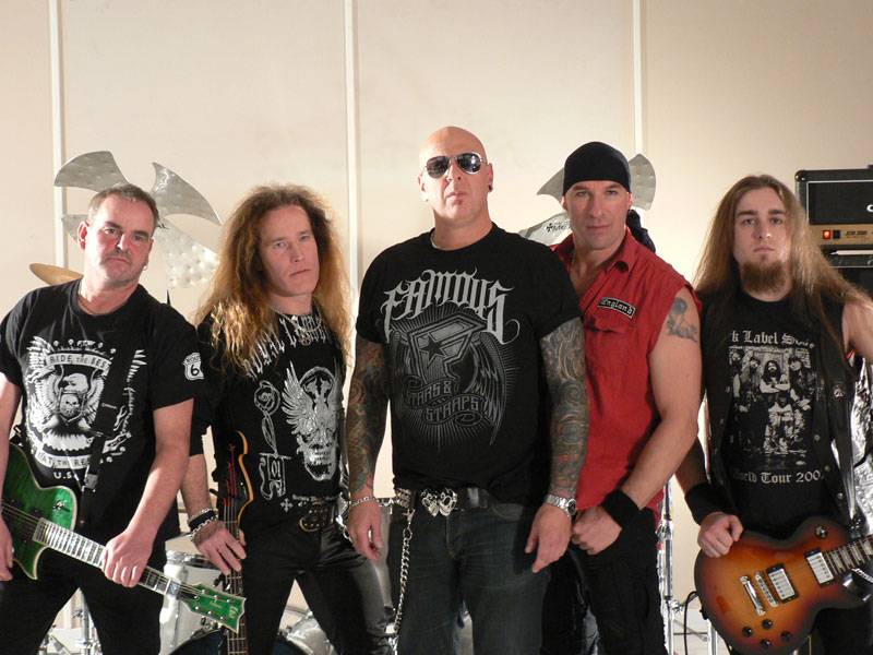 tainted nation – „dare you“ Video