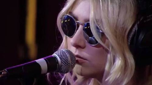 THE PRETTY RECKLESS – „Who You Selling For“ am 21.10.16 – Single „Take Me Down“ ab sofort erhältlich