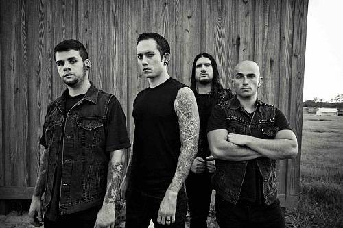 TRIVIUM  – Video „Thrown Into The Fire“