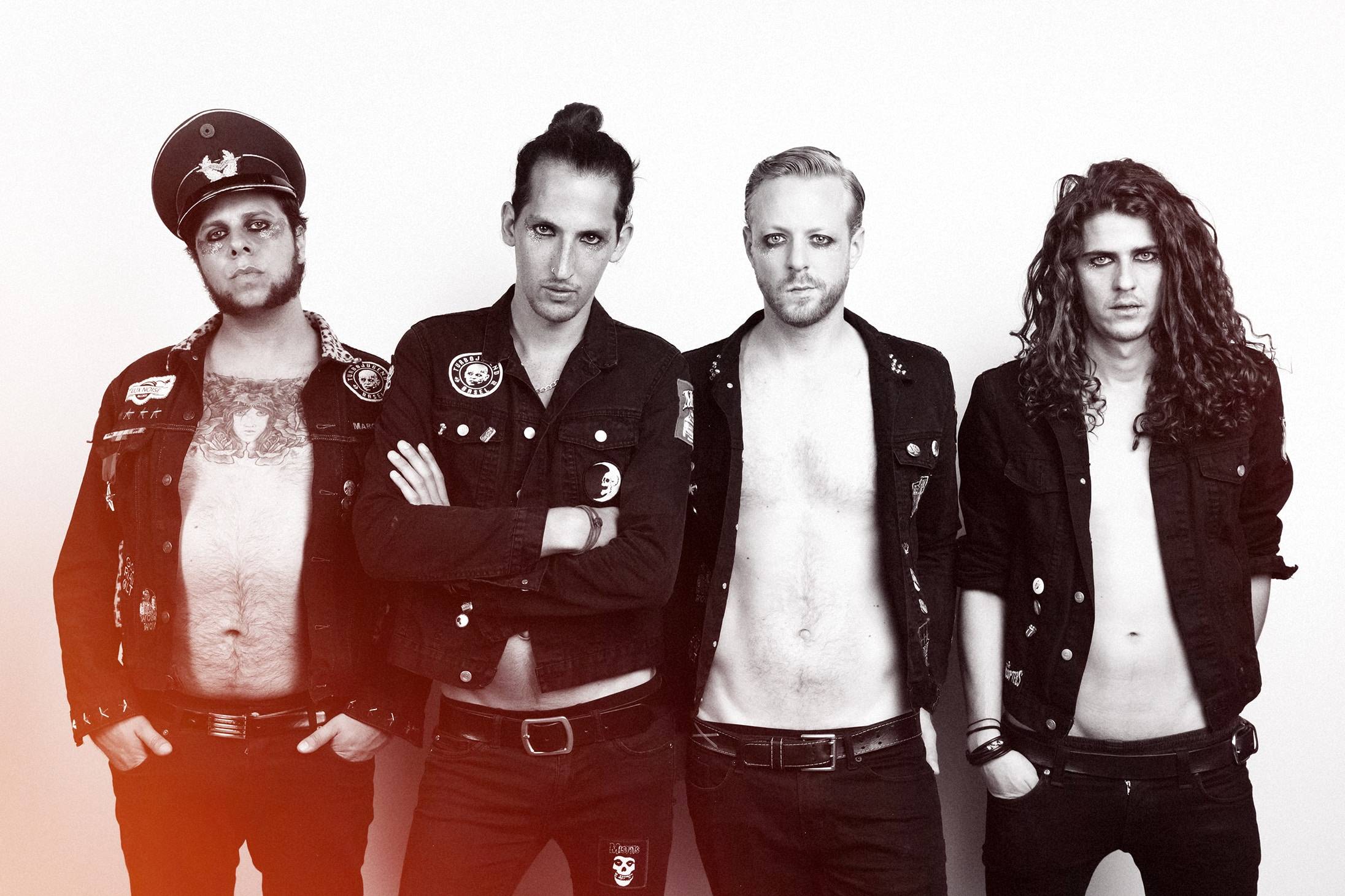 BITCH QUEENS – Single und Video zu „Antisocial“